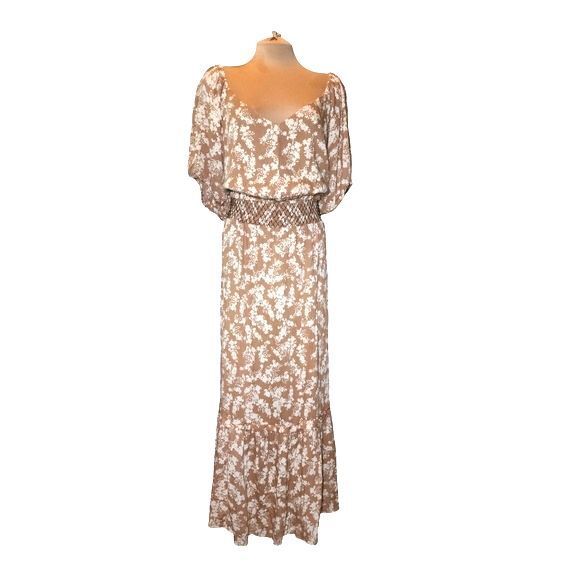 Black Tape_  NWT Beige Floral Smocked Raw Edge Maxi Dress Plus Size 3X - Picture 1 of 11